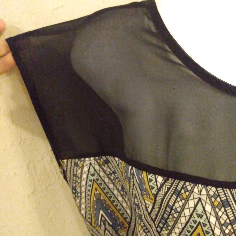 🌻Triangle Pattern Multi-Color Sleeveless Dress - Picture 3 of 7